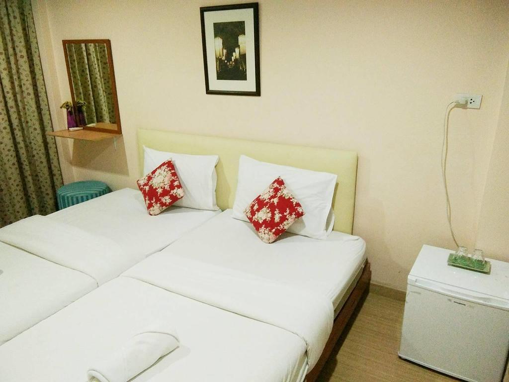 The Grace House Chiangmai Panzió Csiangmaj Kültér fotó