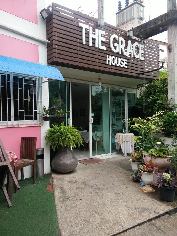 The Grace House Chiangmai Panzió Csiangmaj Kültér fotó