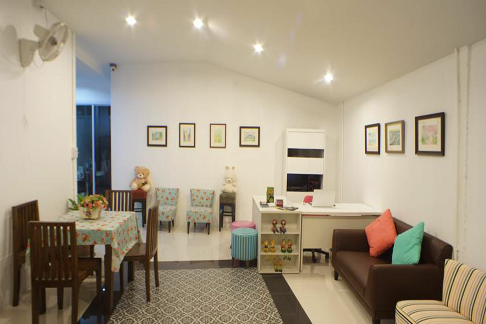The Grace House Chiangmai Panzió Csiangmaj Kültér fotó