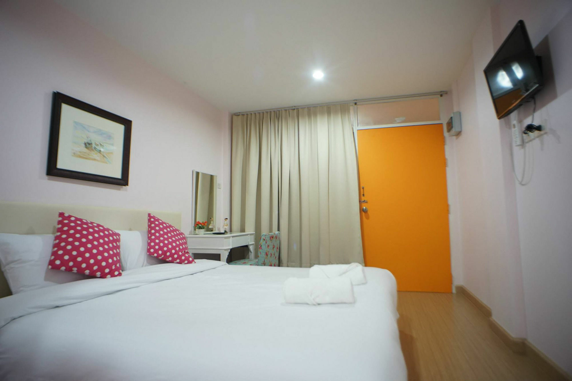 The Grace House Chiangmai Panzió Csiangmaj Kültér fotó